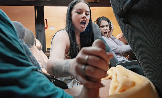 Дикая поездка на члене в автобусе понравилась брюнетке Мадалине Мун