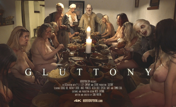 Ужасный урод ебет за обедом откромленных толстух с огромными дойками