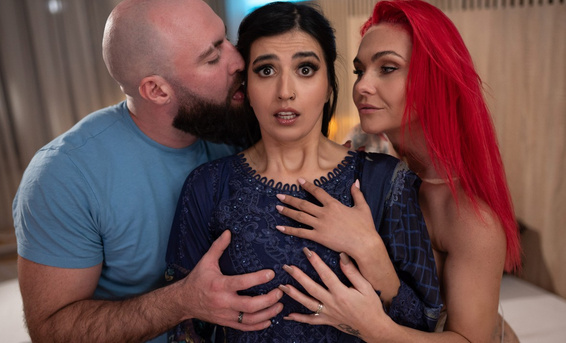 Любвебильная пара в отеле соблазнила на секс втроем сестру Алии Ясин