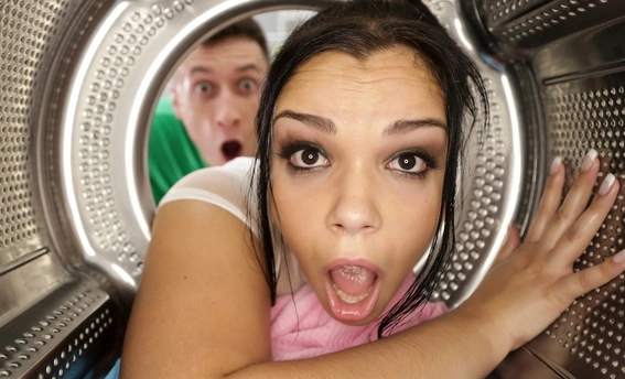 Застрявшие по жизни! Порно подборка с застрявшими красотками Brazzers