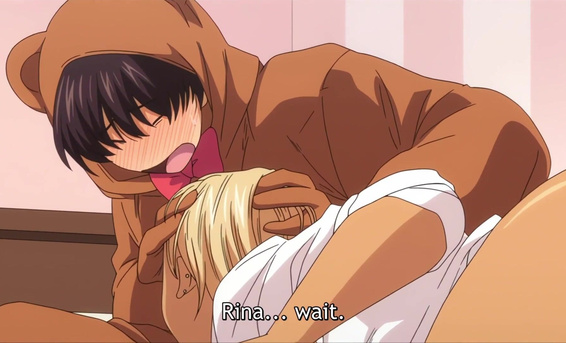 Героиня аниме порно мультика набросилась на член парня в костюме мишки