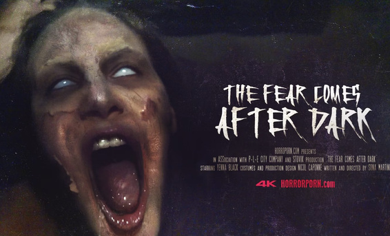 Ужасный призрак мертвой девушки пришел за большим членом постояльца