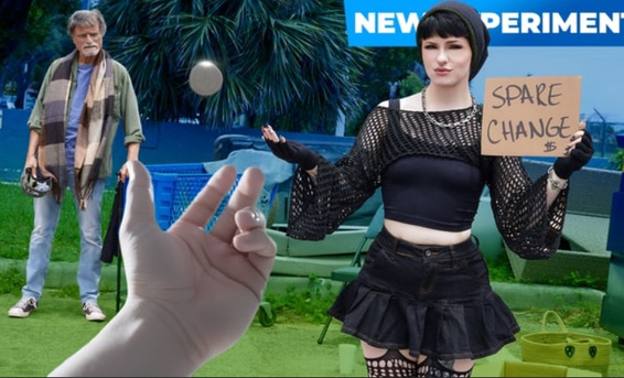 Добрый парень привел домой и трахнул молоденькую бомжиху Рэй Рипли