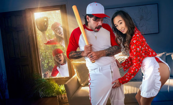 Легенда о сквиртующей ведьме: милфа Кристи Лав ебется с бейсболистом