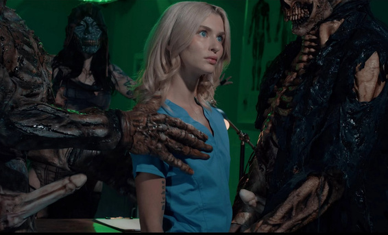 Ведьма-некромант оживила трупы в морге и выебала медсестру Эмму Рози